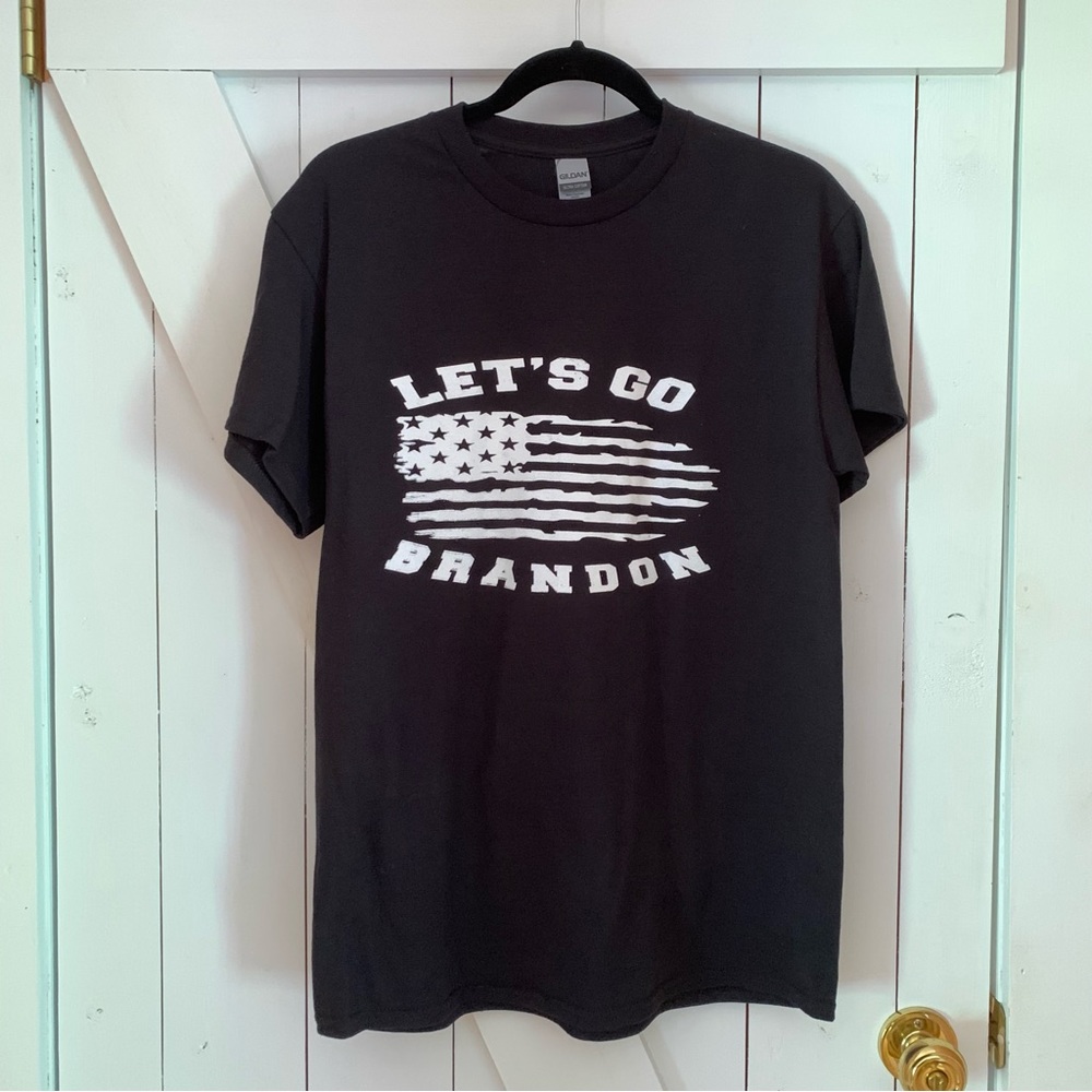 NWOT Black Short Sleeve T-Shirt Graphic Tee Republican Conservative Patriotic